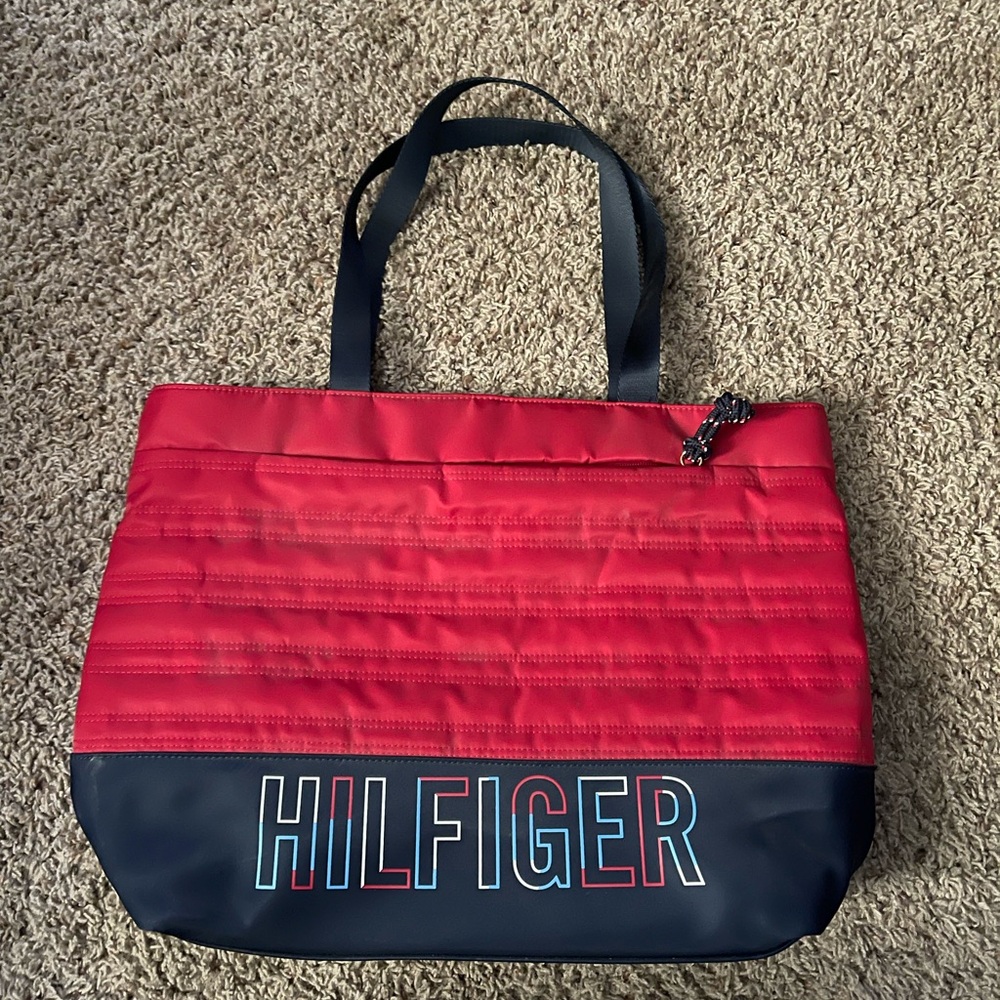 Tommy Hilfiger bag